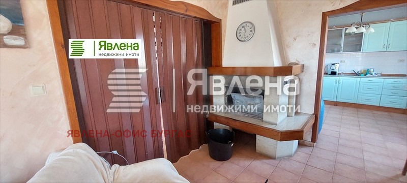 Продава КЪЩА, гр. Поморие, област Бургас, снимка 6 - Къщи - 49018987