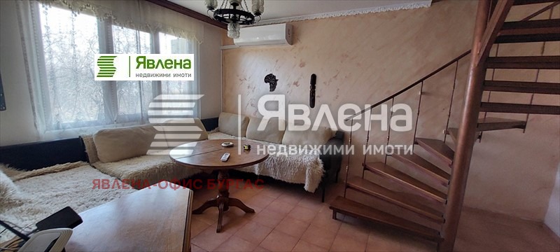 Продава КЪЩА, гр. Поморие, област Бургас, снимка 7 - Къщи - 49018987