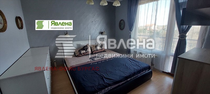 Продава КЪЩА, гр. Поморие, област Бургас, снимка 11 - Къщи - 49018987