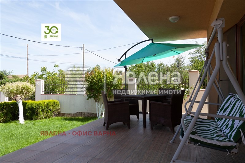 Продава КЪЩА, гр. Варна, м-т Долна Трака, снимка 16 - Къщи - 53026409