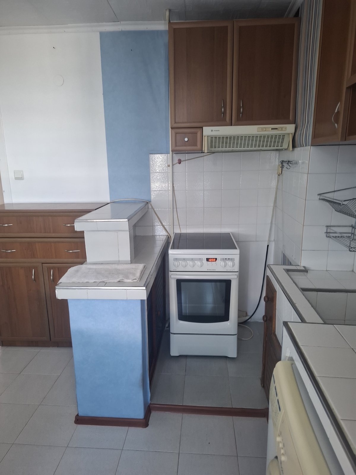 Продава 2-СТАЕН, гр. Казанлък, област Стара Загора, снимка 2 - Апартаменти - 55995654