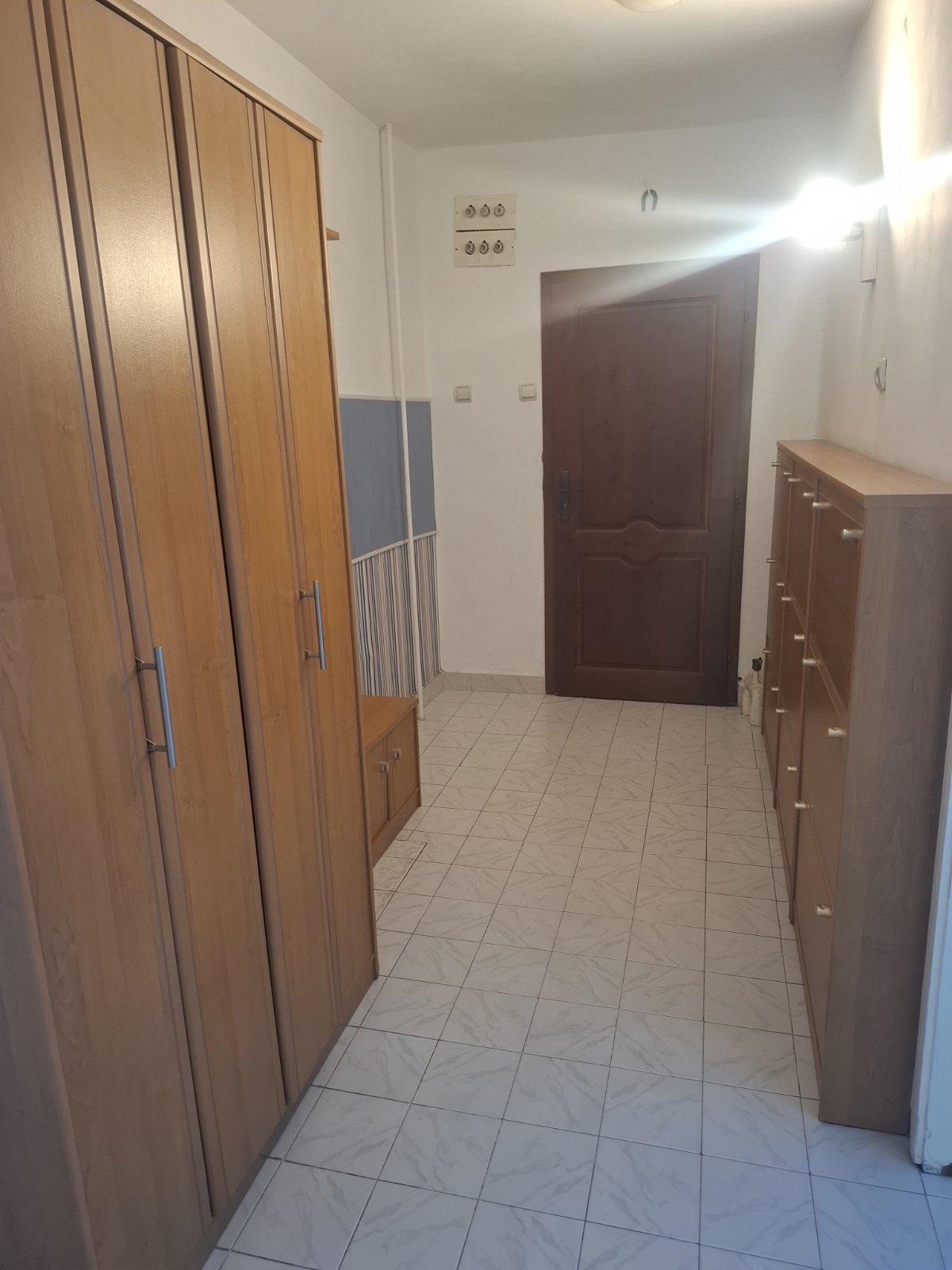 Продава 2-СТАЕН, гр. Казанлък, област Стара Загора, снимка 3 - Апартаменти - 55995654