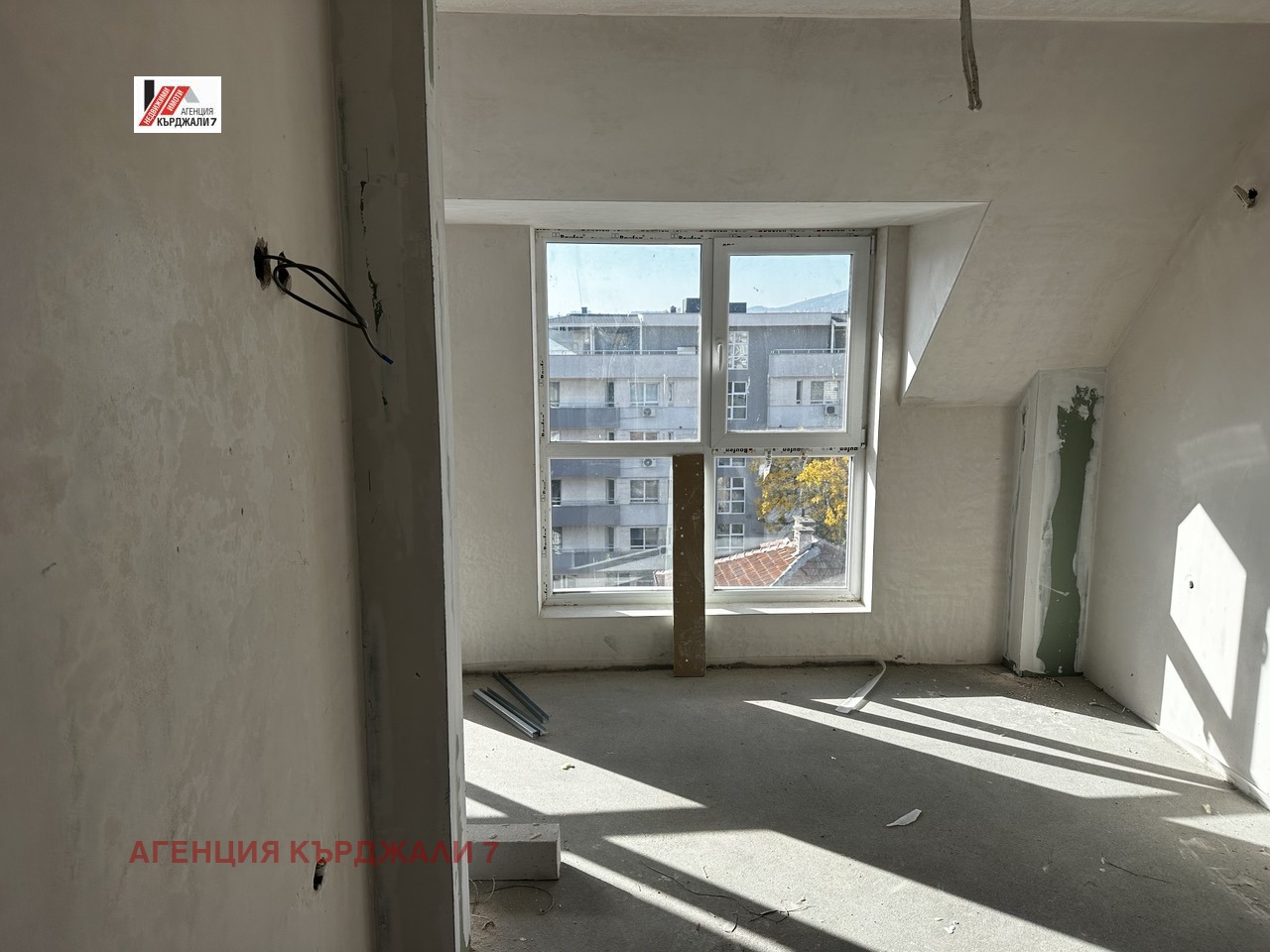 Продава 3-СТАЕН, гр. Кърджали, Център, снимка 5 - Апартаменти - 54533631