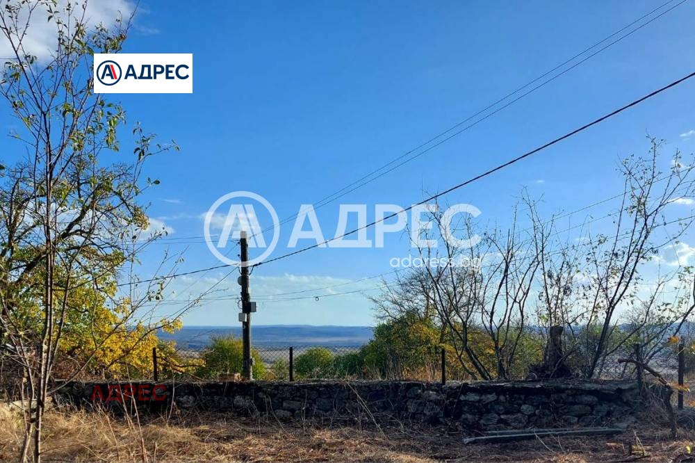 Продава КЪЩА, с. Аврен, област Варна, снимка 2 - Къщи - 53902333