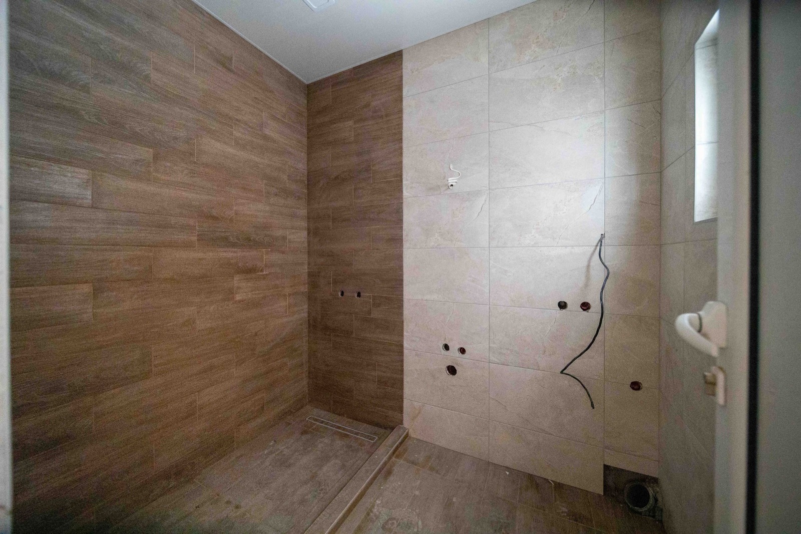 Продава КЪЩА, гр. Варна, Център, снимка 15 - Къщи - 54740408
