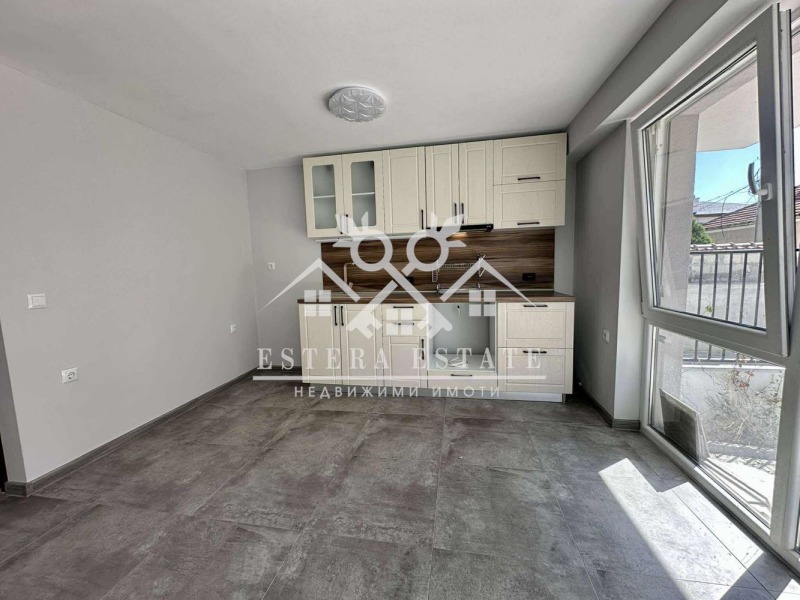 Продава 1-СТАЕН в град Шумен, Пазара - 50 кв.м / 95 000 € » 185 803.85 лв., ЕСТЕРА ЕСТЕЙТ
