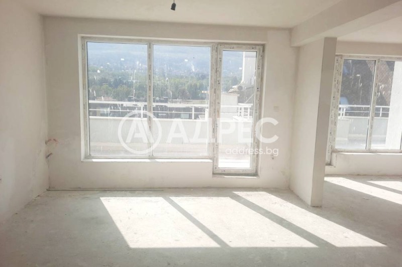 À venda  1 quarto Sofia , Manastirski livadi , 113 m² | 99285053 - imagem [2]