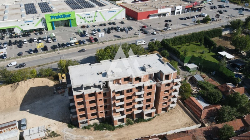 Eladó  1 hálószoba Pleven , Sirok centar , 61 négyzetméter | 53841226 - kép [4]