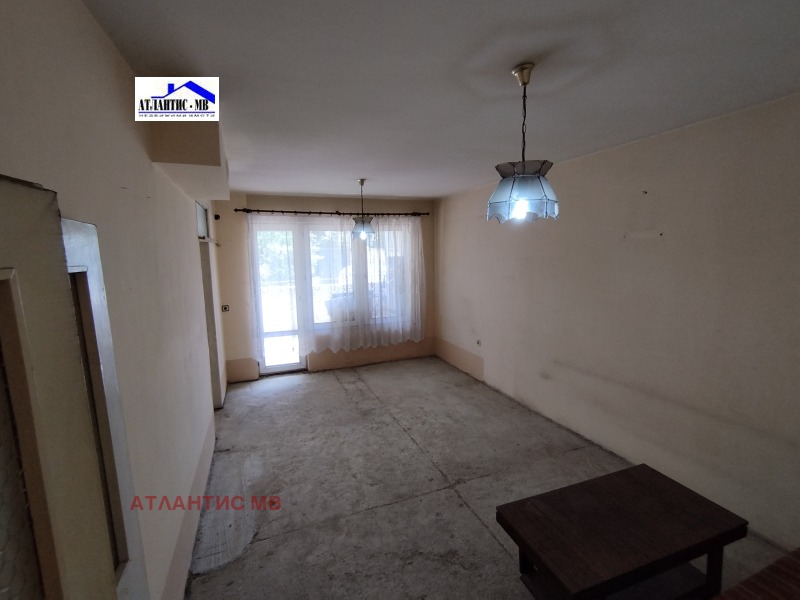 In vendita  2 camere da letto Varna , Liatno kino Trakiia , 120 mq | 45802144 - Immagine [3]