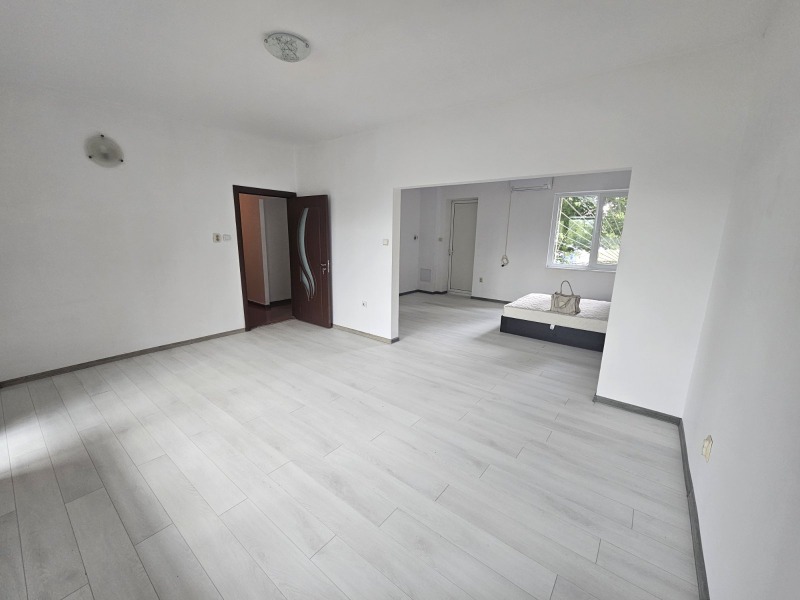 De vânzare  2 dormitoare Plovdiv , Traciia , 84 mp | 78825877 - imagine [2]