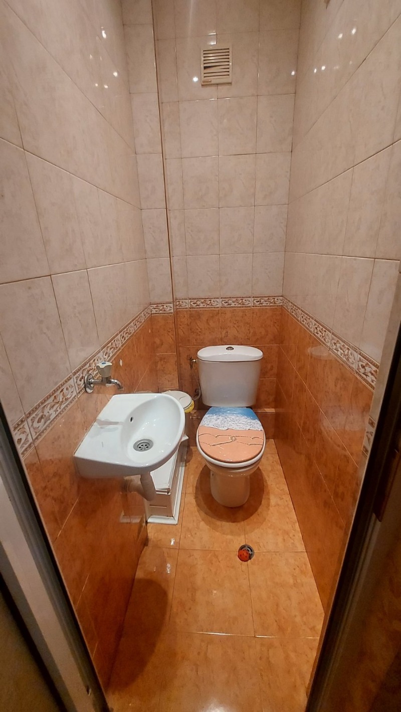 Продава 3-СТАЕН, гр. Хасково, Училищни, снимка 13 - Апартаменти - 53464843