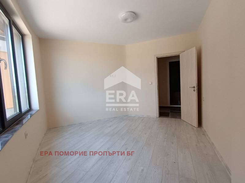 Продава 3-СТАЕН, гр. Поморие, област Бургас, снимка 3 - Апартаменти - 55323058
