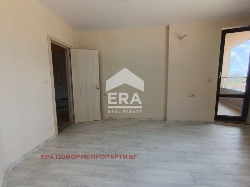 Продава 3-СТАЕН, гр. Поморие, област Бургас, снимка 2 - Апартаменти - 55323058