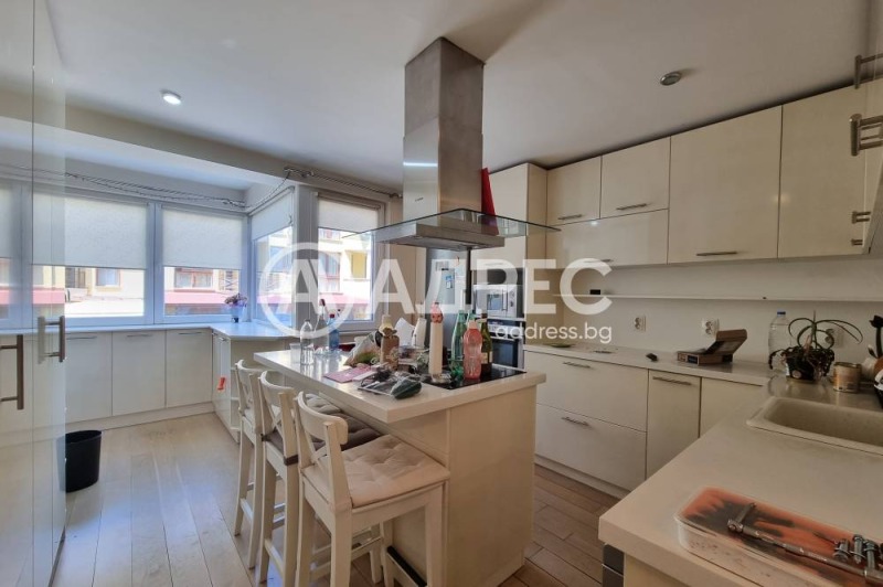 Myytävänä  3+ makuuhuone Sofia , Karpuzitsa , 192 neliömetriä | 70164321 - kuva [4]