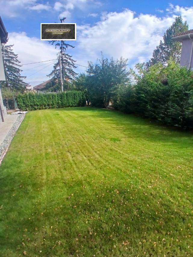 Продава КЪЩА, гр. София, Горна баня, снимка 4 - Къщи - 55646045