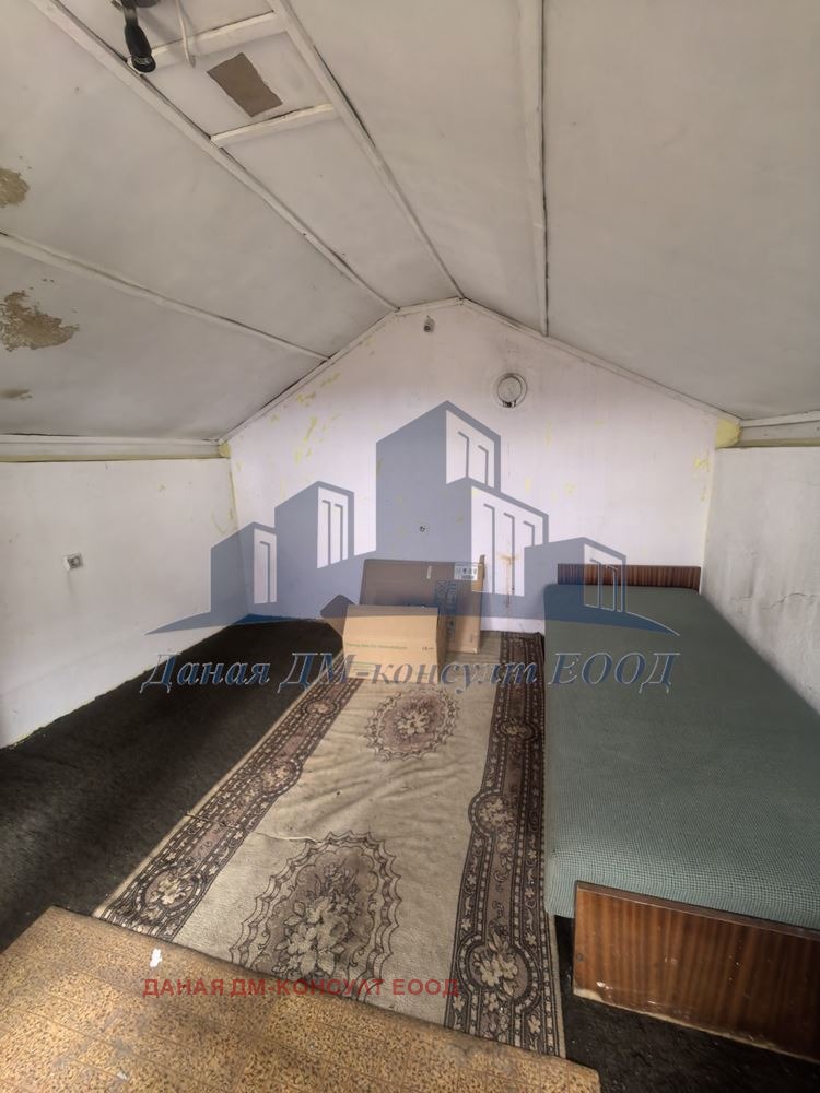 Продава ВИЛА, с. Дибич, област Шумен, снимка 5 - Вили - 56229498