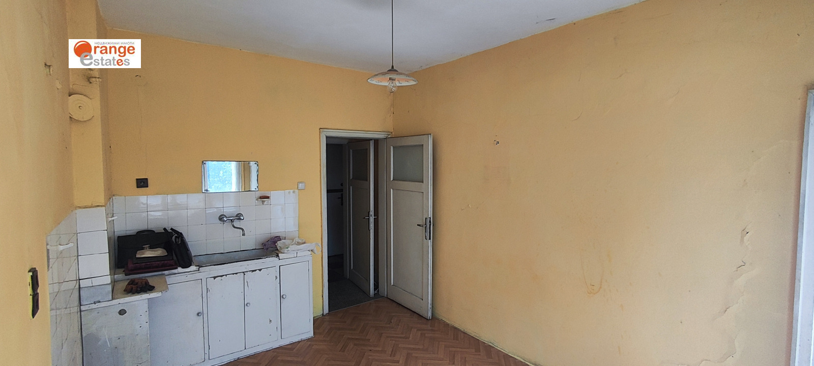 Продава 2-СТАЕН, гр. София, Център, снимка 2 - Апартаменти - 55834001