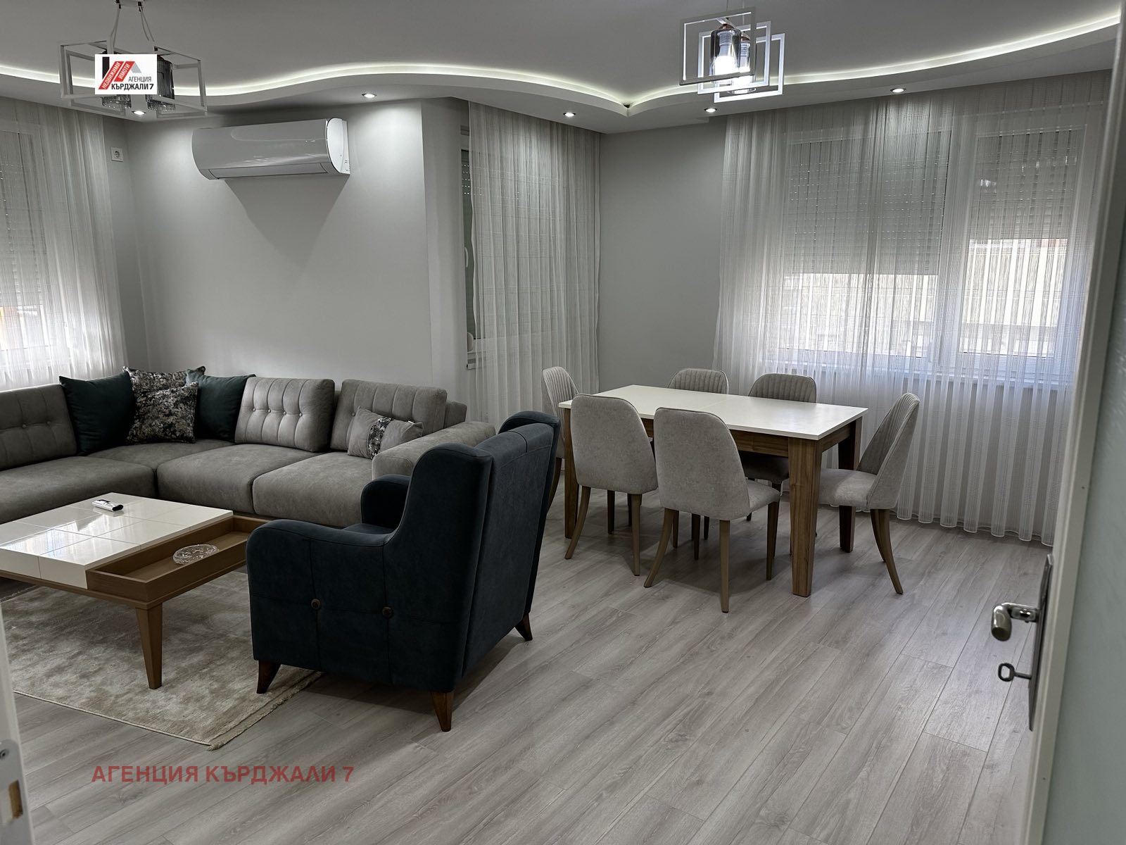 Продава 3-СТАЕН, гр. Кърджали, Възрожденци, снимка 2 - Апартаменти - 53962425