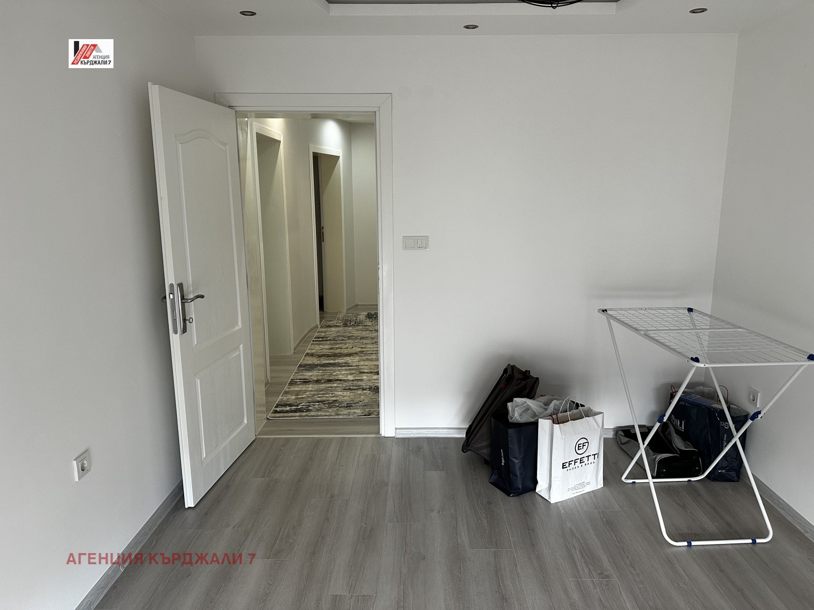 Продава 3-СТАЕН, гр. Кърджали, Възрожденци, снимка 11 - Апартаменти - 53962425