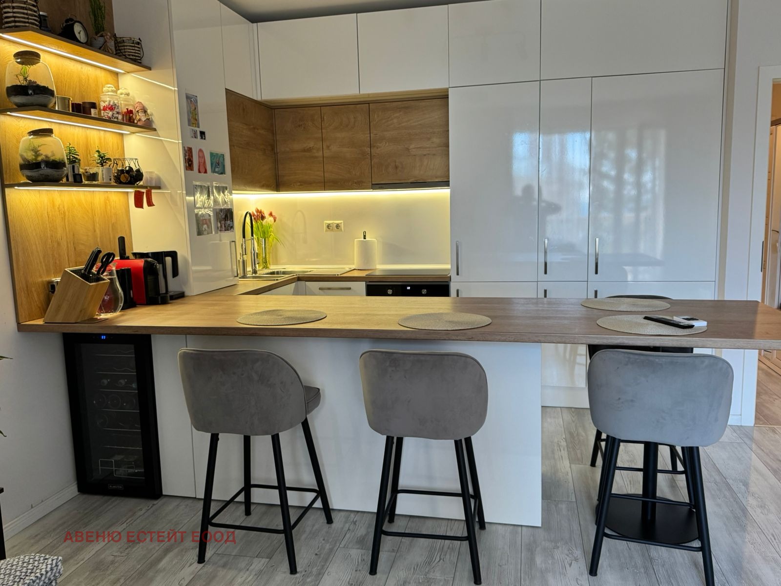 Продава 3-СТАЕН, гр. Варна, м-т Ален мак, снимка 2 - Апартаменти - 54082348