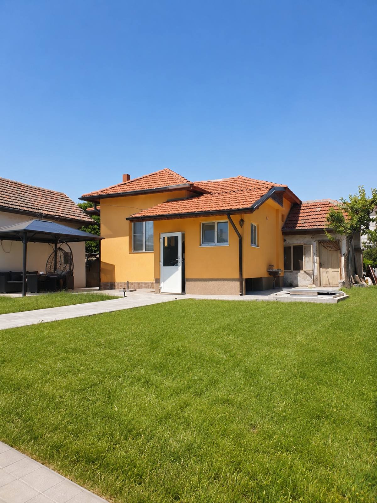 Продава КЪЩА, гр. Видин, Бонония, снимка 2 - Къщи - 54955527