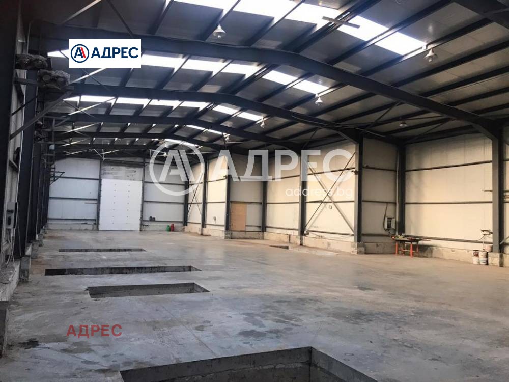 Продава СКЛАД, с. Пчелник, област Варна, снимка 2 - Складове - 53909212