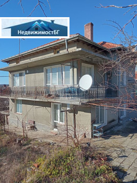 Продажба на имоти в гр. Аксаково, област Варна — страница 2 - изображение 12 