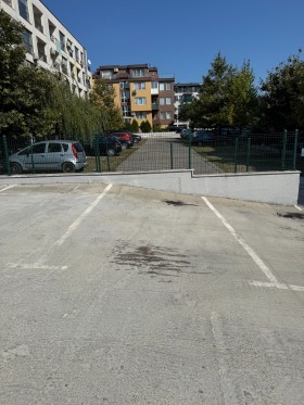 ГАРАЖ, ПАРКОМЯСТО, 12 m2