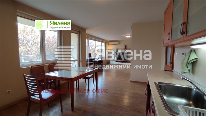 Продава 3-СТАЕН, гр. София, Гео Милев, снимка 1 - Aпартаменти - 48577937