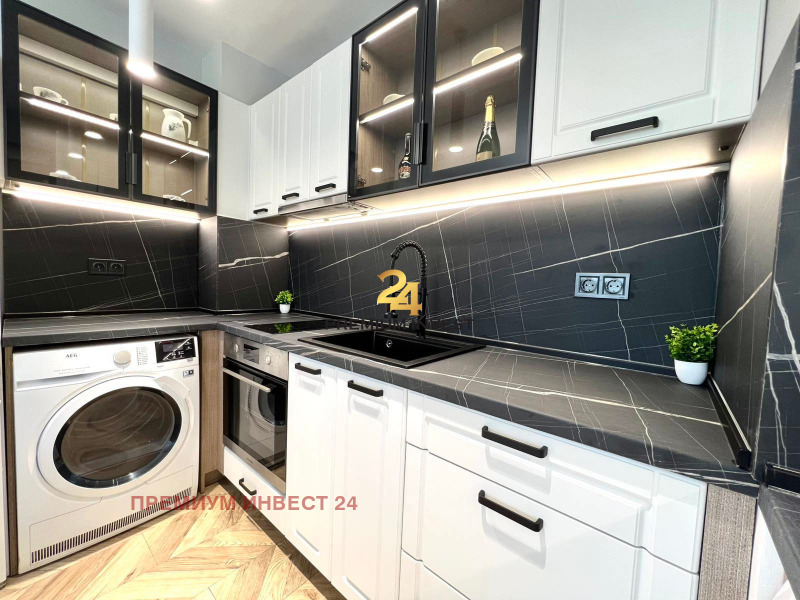 Продава  3-стаен град Пловдив , Христо Смирненски , 97 кв.м | 17907799 - изображение [6]