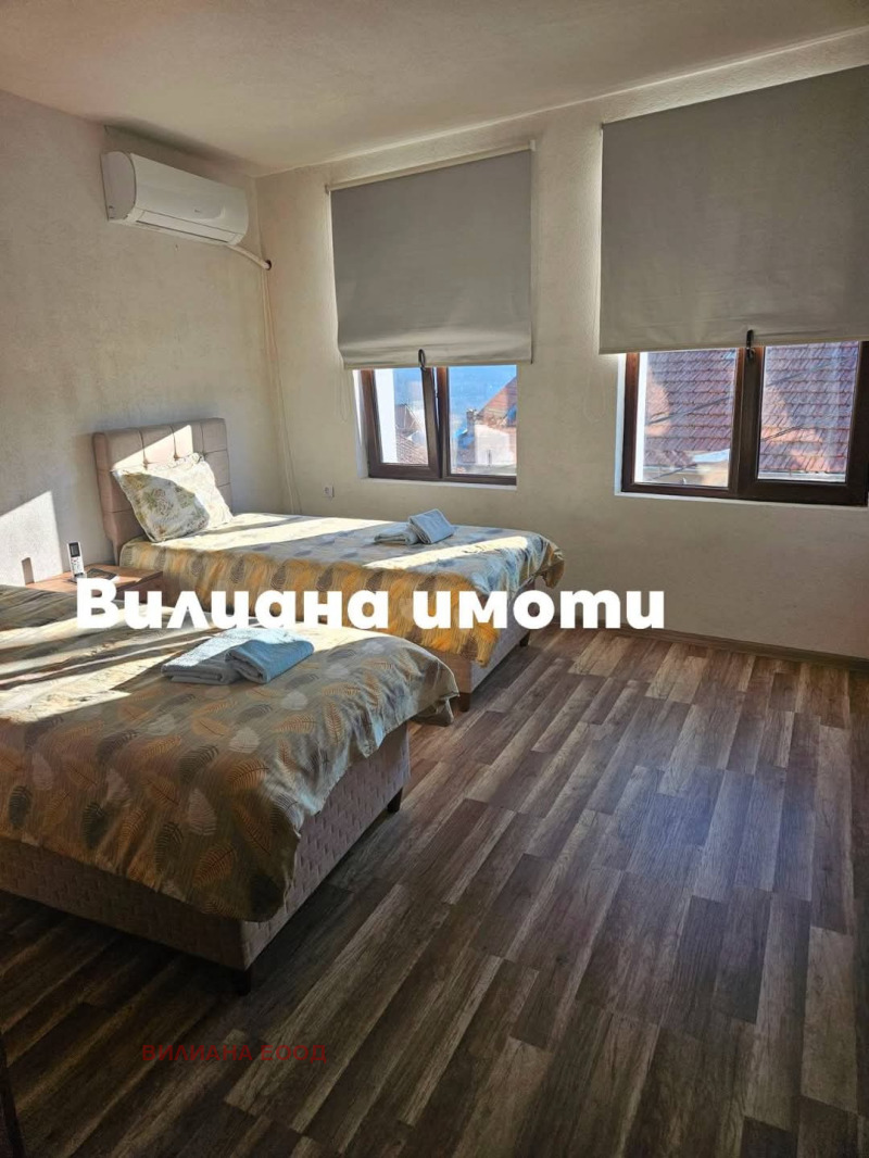 Продава КЪЩА, гр. Велико Търново, Център, снимка 7 - Къщи - 49400068