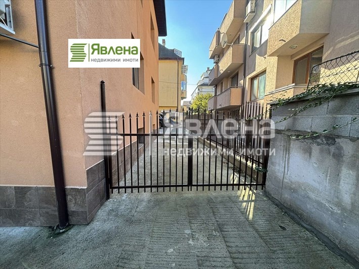 Продава КЪЩА, гр. София, Редута, снимка 3 - Къщи - 52958664