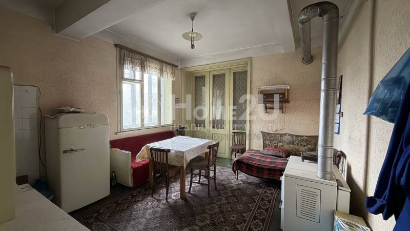 Продава КЪЩА, с. Първенец, област Пловдив, снимка 9 - Къщи - 53035647