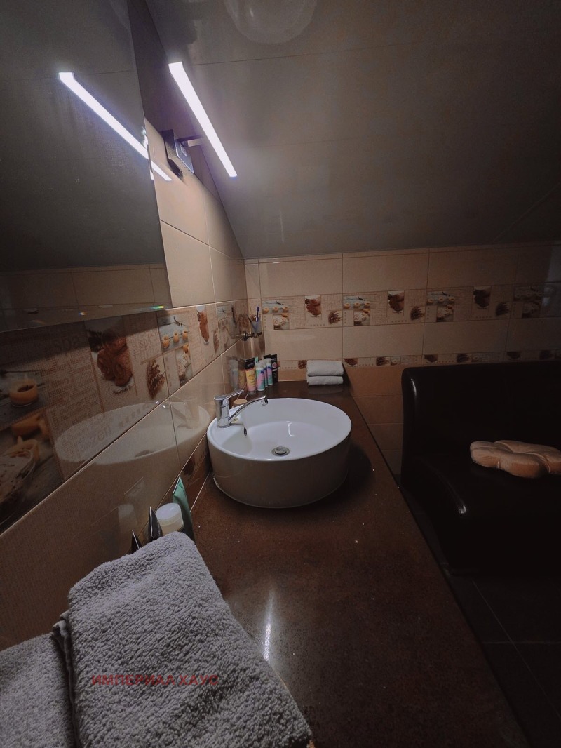 Продава КЪЩА, гр. Хасково, Куба, снимка 2 - Къщи - 53176328