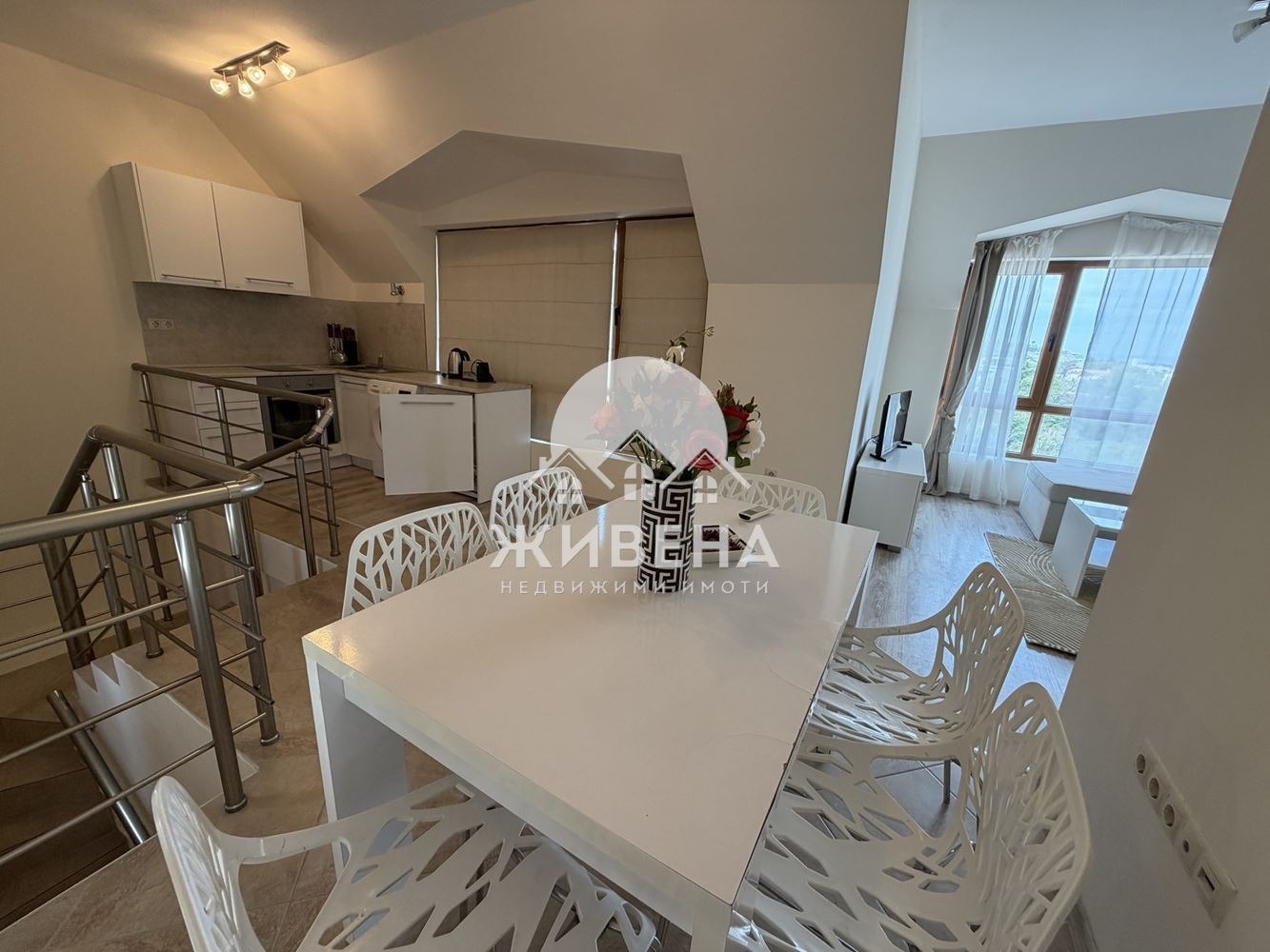 Продава 3-СТАЕН, гр. Варна, Аспарухово, снимка 2 - Апартаменти - 55835431