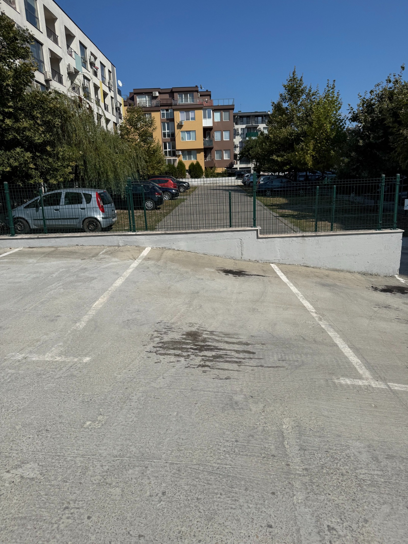 Продава ГАРАЖ, ПАРКОМЯСТО, гр. Варна, Кайсиева градина