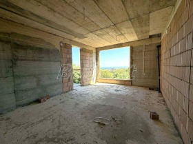 3-стаен град Варна, Виница