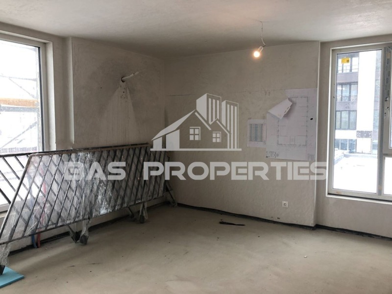 Продава 3-СТАЕН, гр. София, Банишора