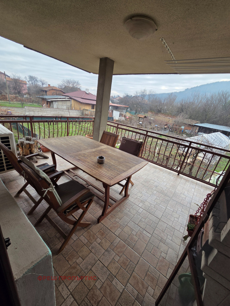 Продава КЪЩА, с. Априлово, област София област, снимка 12 - Къщи - 53126671