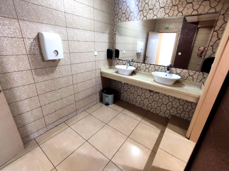 Till salu  Bar Burgas , Centar , 190 kvm | 74491638 - bild [9]