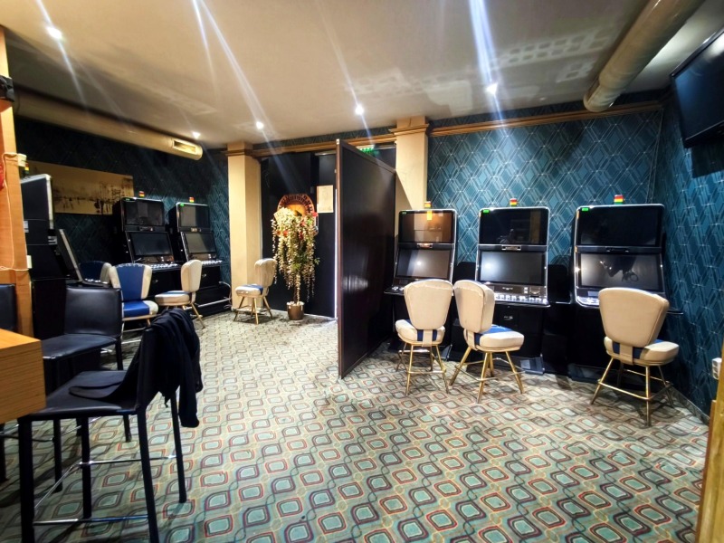 Till salu  Bar Burgas , Centar , 190 kvm | 74491638 - bild [4]