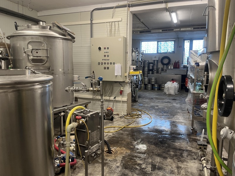 Продава ПРОМ. ПОМЕЩЕНИЕ, гр. София, м-т Детски град, снимка 4 - Производствени сгради - 52989585