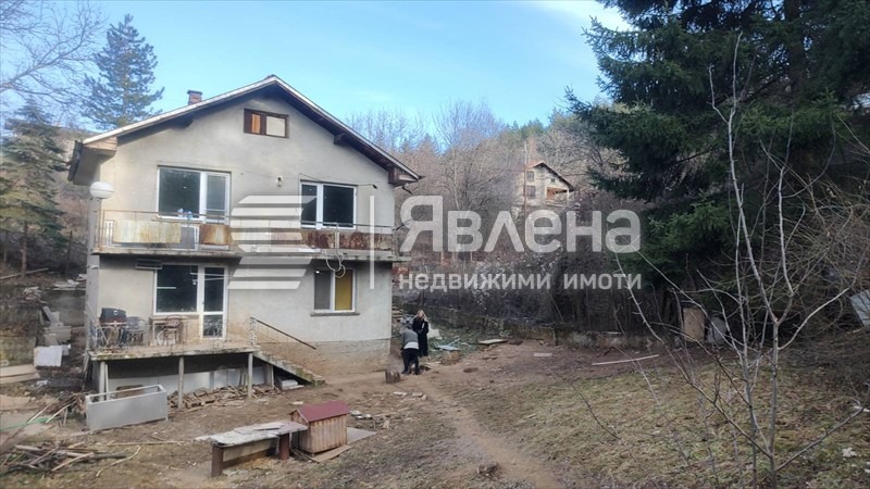 Продава КЪЩА, с. Студена, област Перник, снимка 16 - Къщи - 49185768