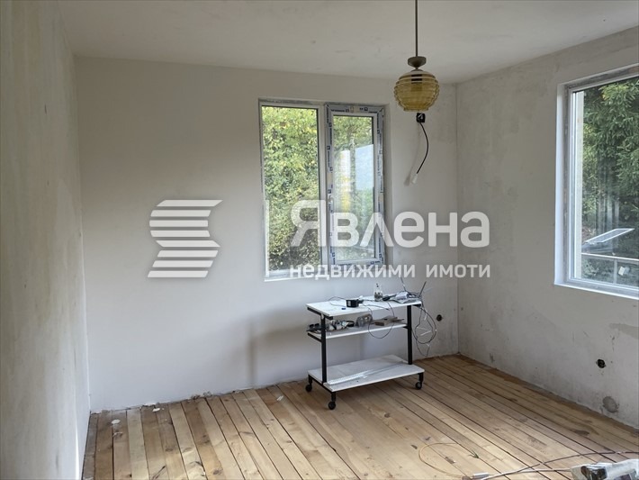 Продава КЪЩА, с. Студена, област Перник, снимка 6 - Къщи - 49185768