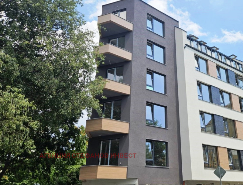 Продава БИЗНЕС ИМОТ, гр. Варна, Базар Левски