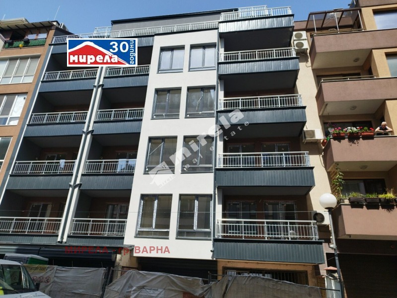 Продава 2-СТАЕН, гр. Варна, Колхозен пазар, снимка 1 - Aпартаменти - 46199663