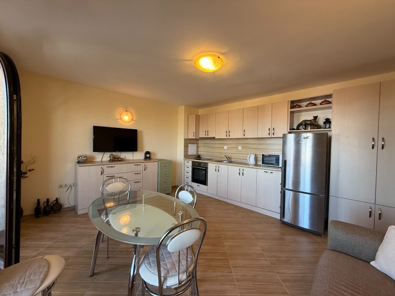 Продава 2-СТАЕН, гр. Приморско, област Бургас