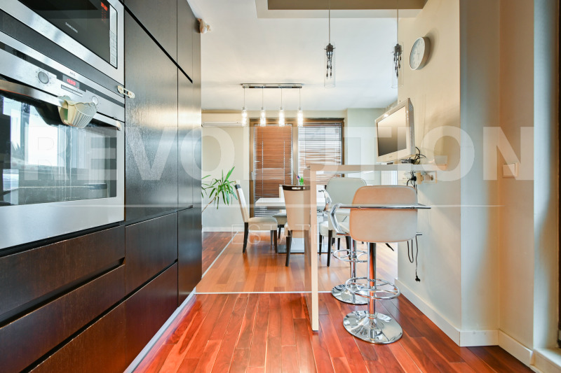 Продава  4-стаен град София , Витоша , 220 кв.м | 20629695 - изображение [3]