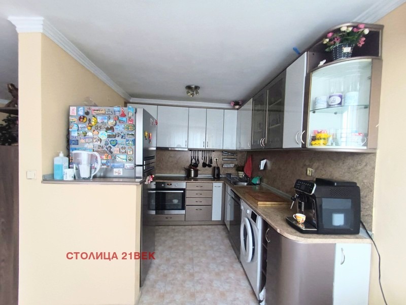 À venda  3 quartos Sofia , Lagera , 131 m² | 11832465 - imagem [4]