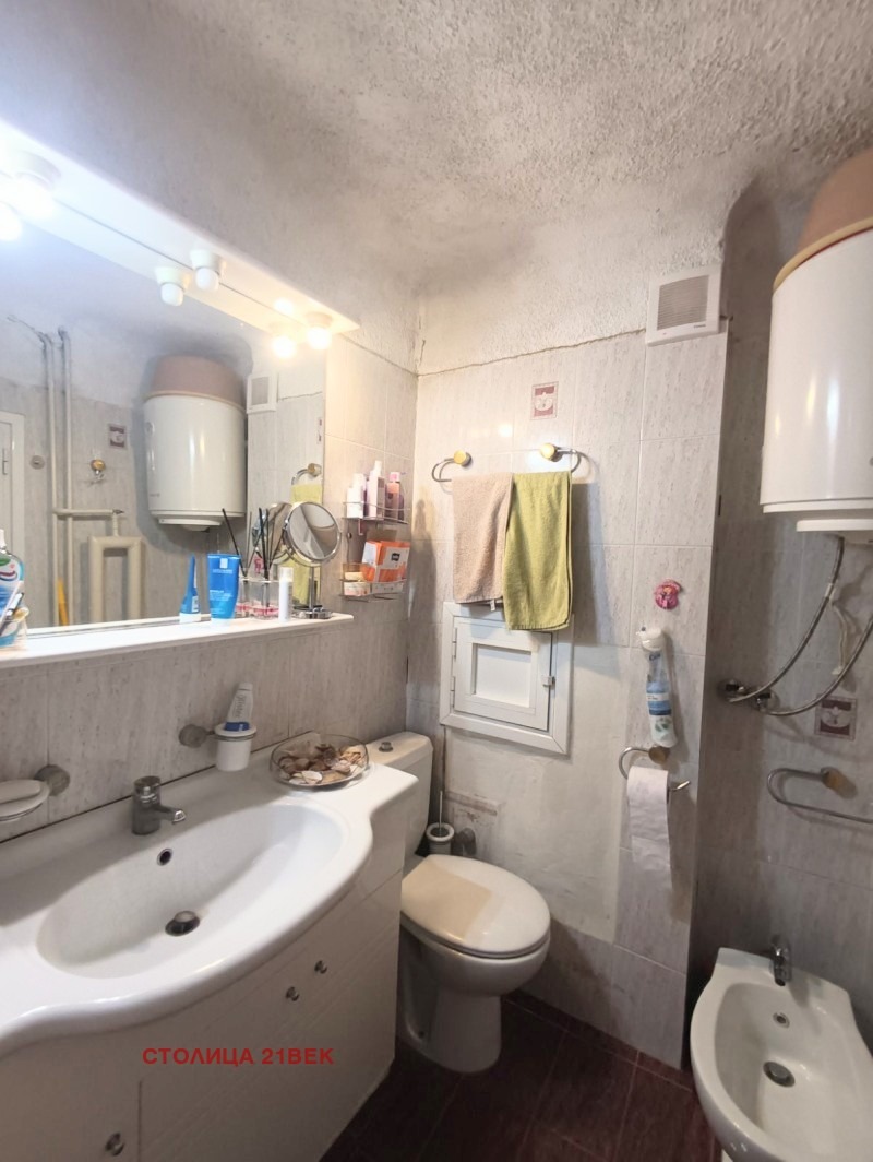 À venda  3 quartos Sofia , Lagera , 131 m² | 11832465 - imagem [8]